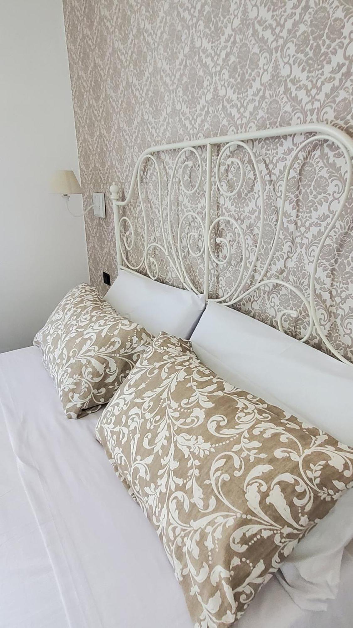 Domus Mia Apartment ติโวลี ภายนอก รูปภาพ